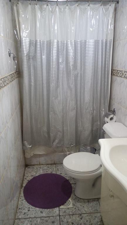 Hospedaje Los Cipreses Coyhaique Bagian luar foto
